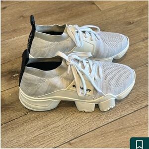 Givenchy Jaw Women's Low-Top Sock Sneakers